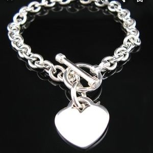 🆕️ Silver Heart Toggle Bracelet NEW in Packaging